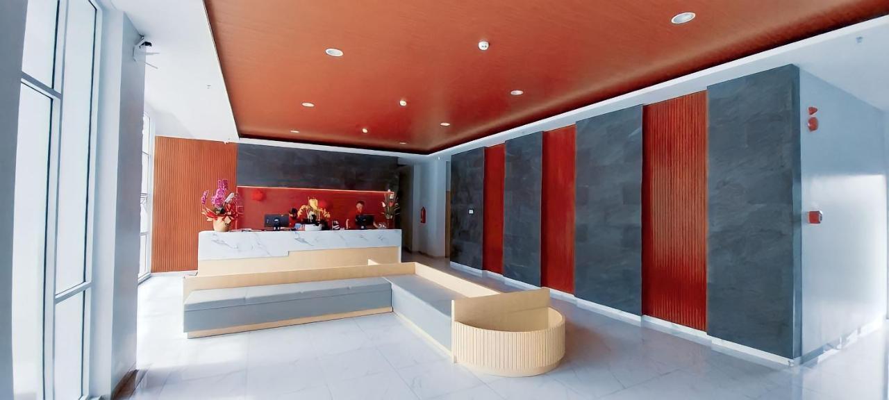 Front One Hotel Pasir Koja Bandung Buitenkant foto