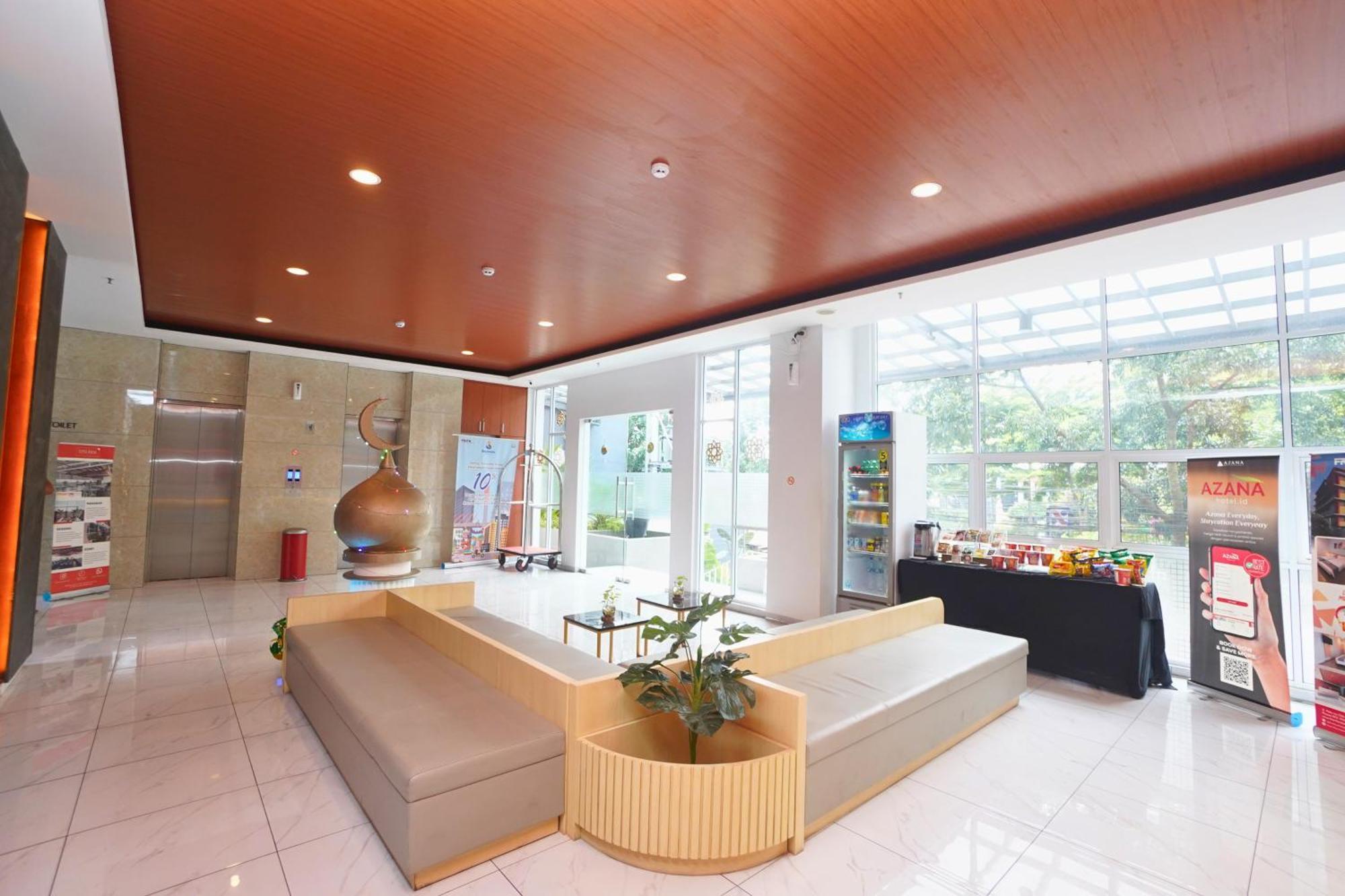 Front One Hotel Pasir Koja Bandung Buitenkant foto